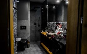 APARTAMENT PREMIUM BLACK HORS Centrum Ścisłe Deptak -ETIUDA Panoramiczna 2 -Garaż Podziemny -f VAT